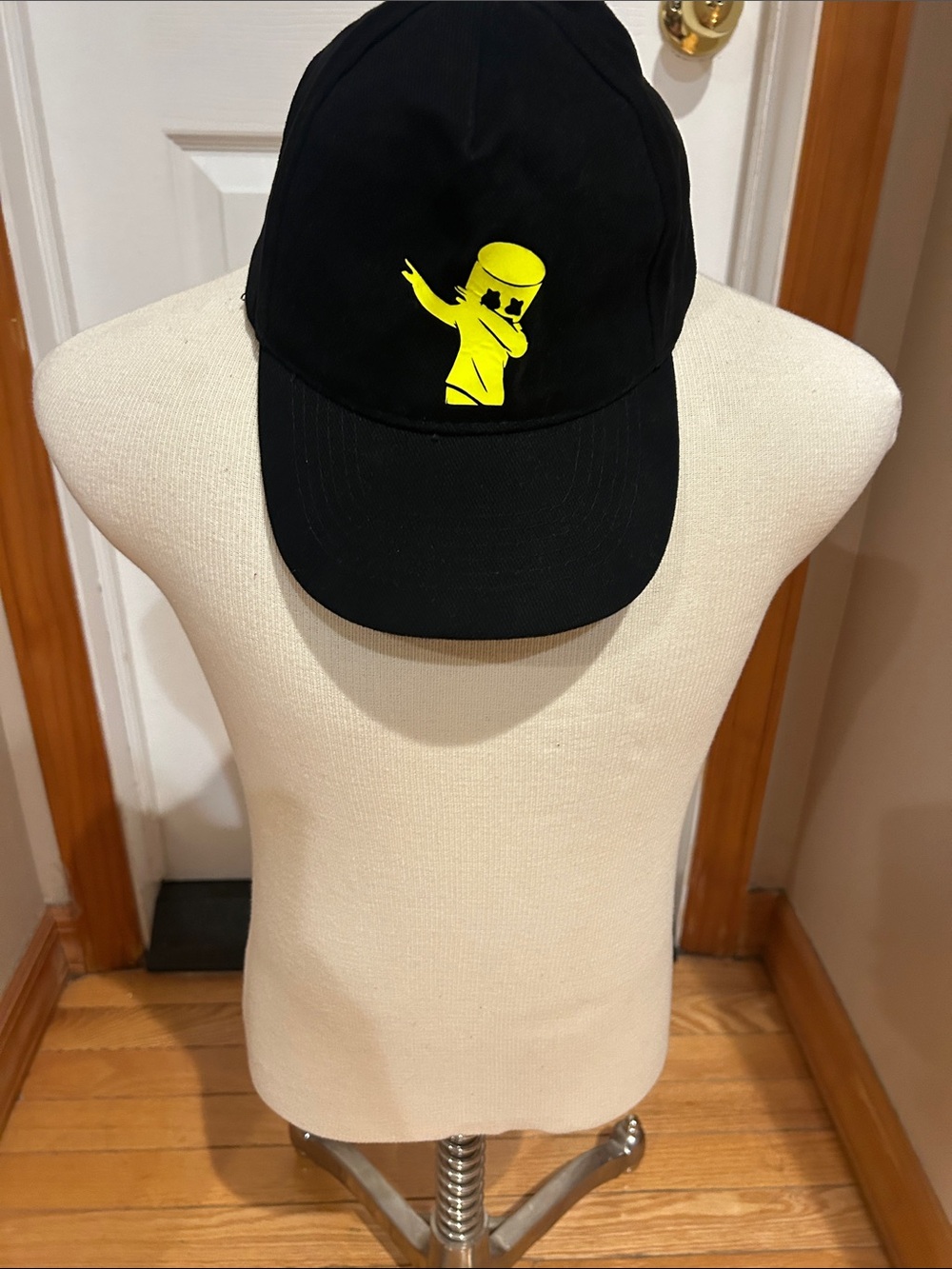 Kids Black Cap with Yellow Marshmallow Graphic